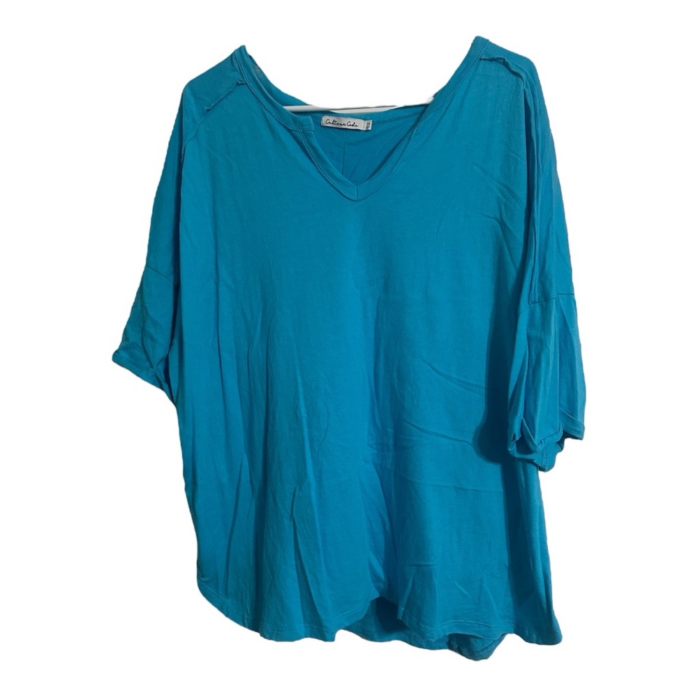 Womens Culture Code Blue V-Neck Top
Size 3X